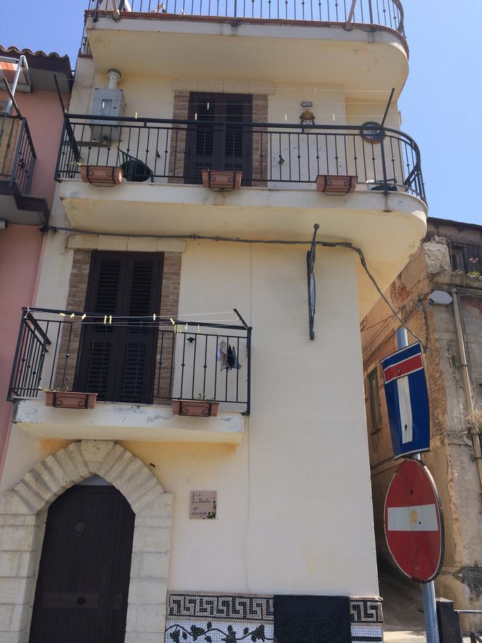 مبيت وإفطار سيلا La Bastia المظهر الخارجي الصورة